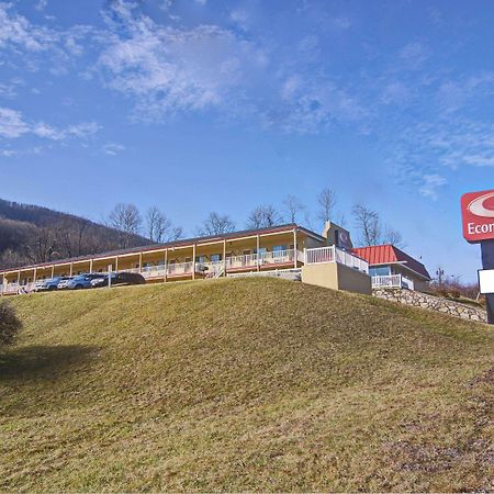 Econo Lodge Near Bluefield College Exterior foto