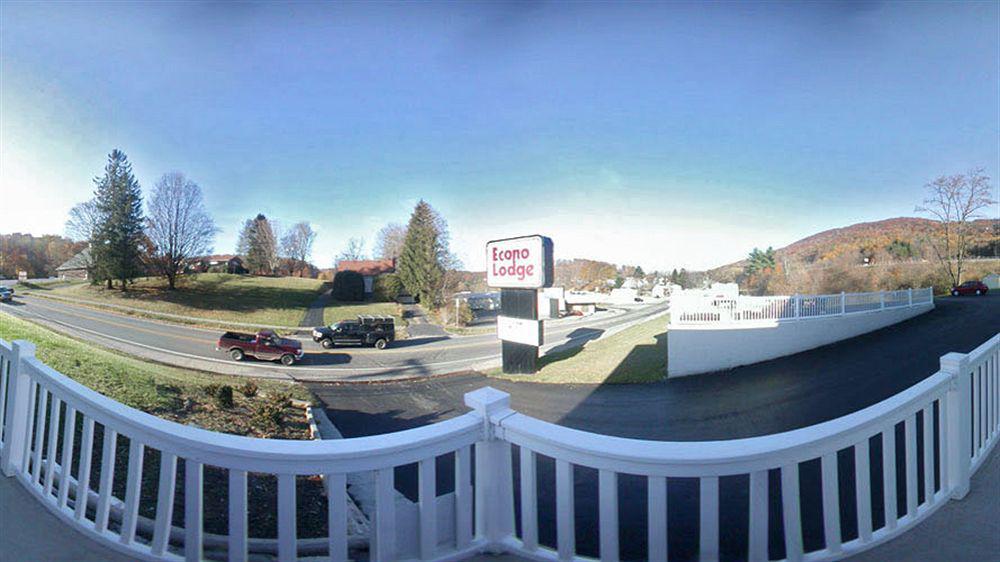 Econo Lodge Near Bluefield College Exterior foto